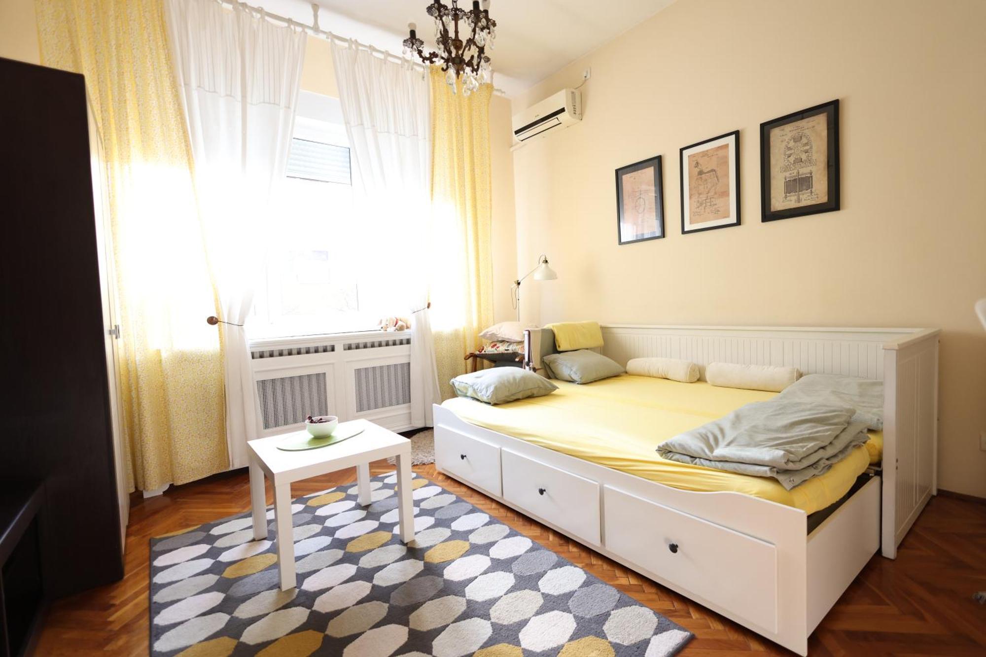 Studio Jasna Novi Sad Luaran gambar