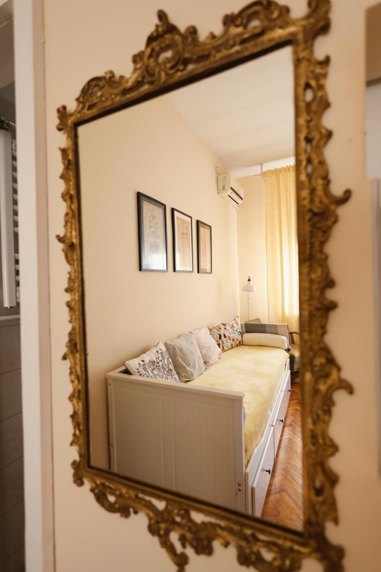 Studio Jasna Novi Sad Luaran gambar