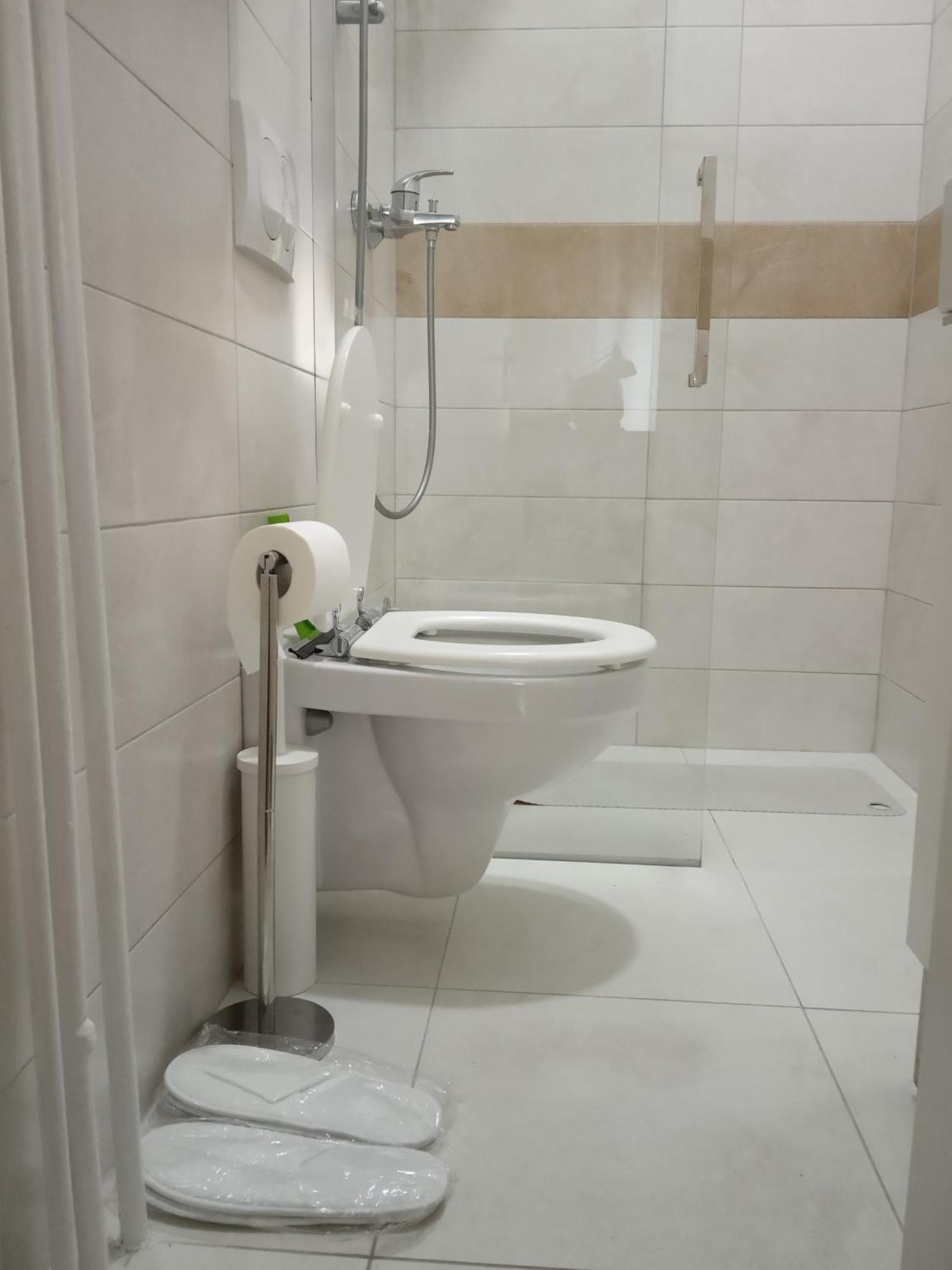 Studio Jasna Novi Sad Luaran gambar